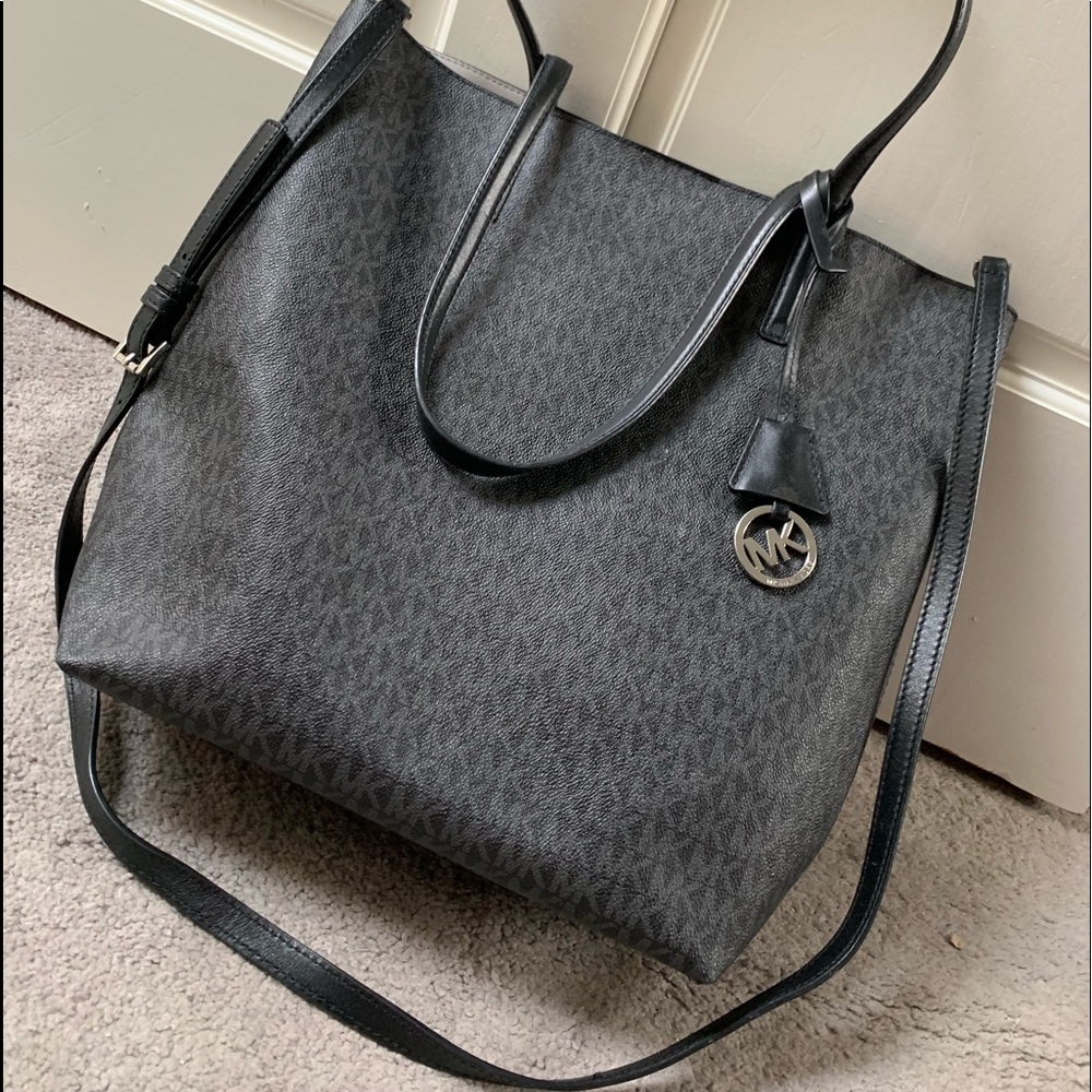 Michael Kor’s Large Tote Signature Style Bag